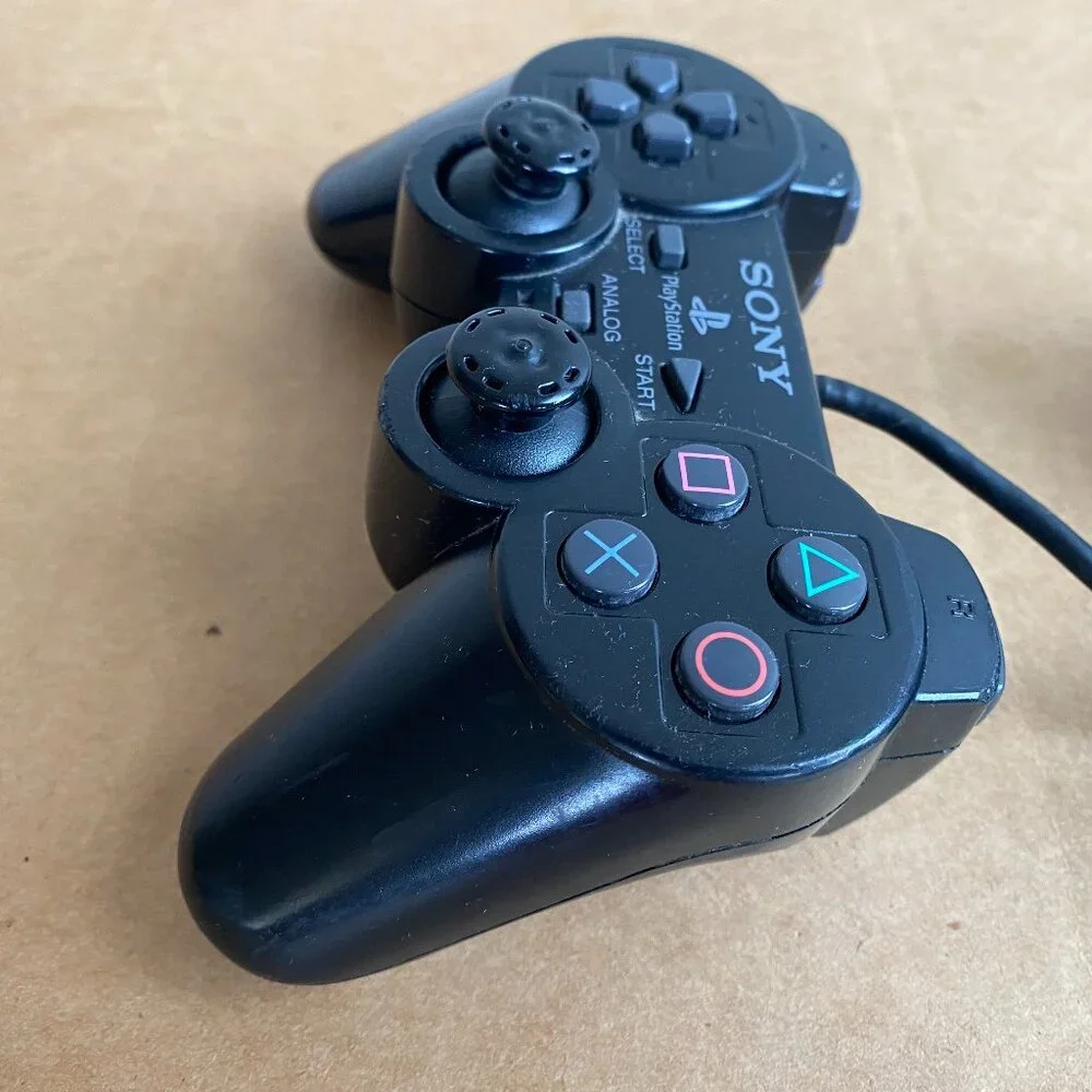 Sony PlayStation Dual Shock 2 Controller